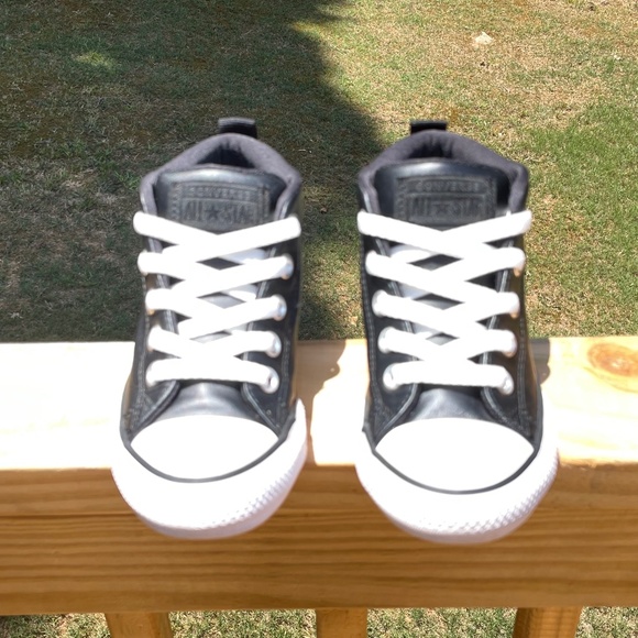 Converse Black Leather Sneakers Size 13 - Picture 3 of 16